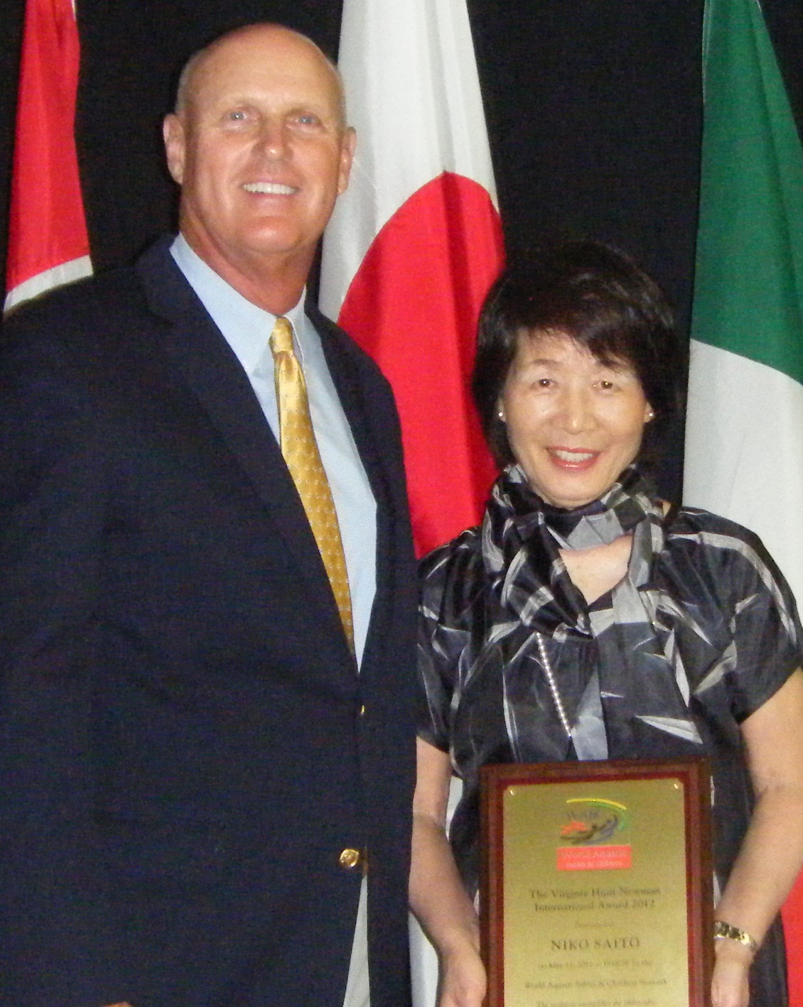 Steve with 2012 Newman Award Recipient Niko Saito of Japan